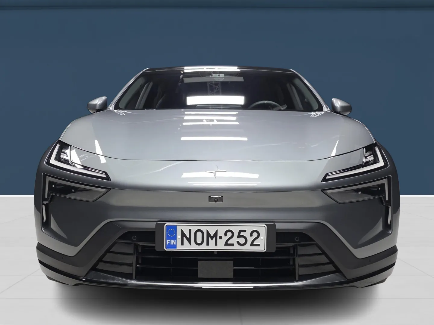 Autokuva 2 - NOM-252