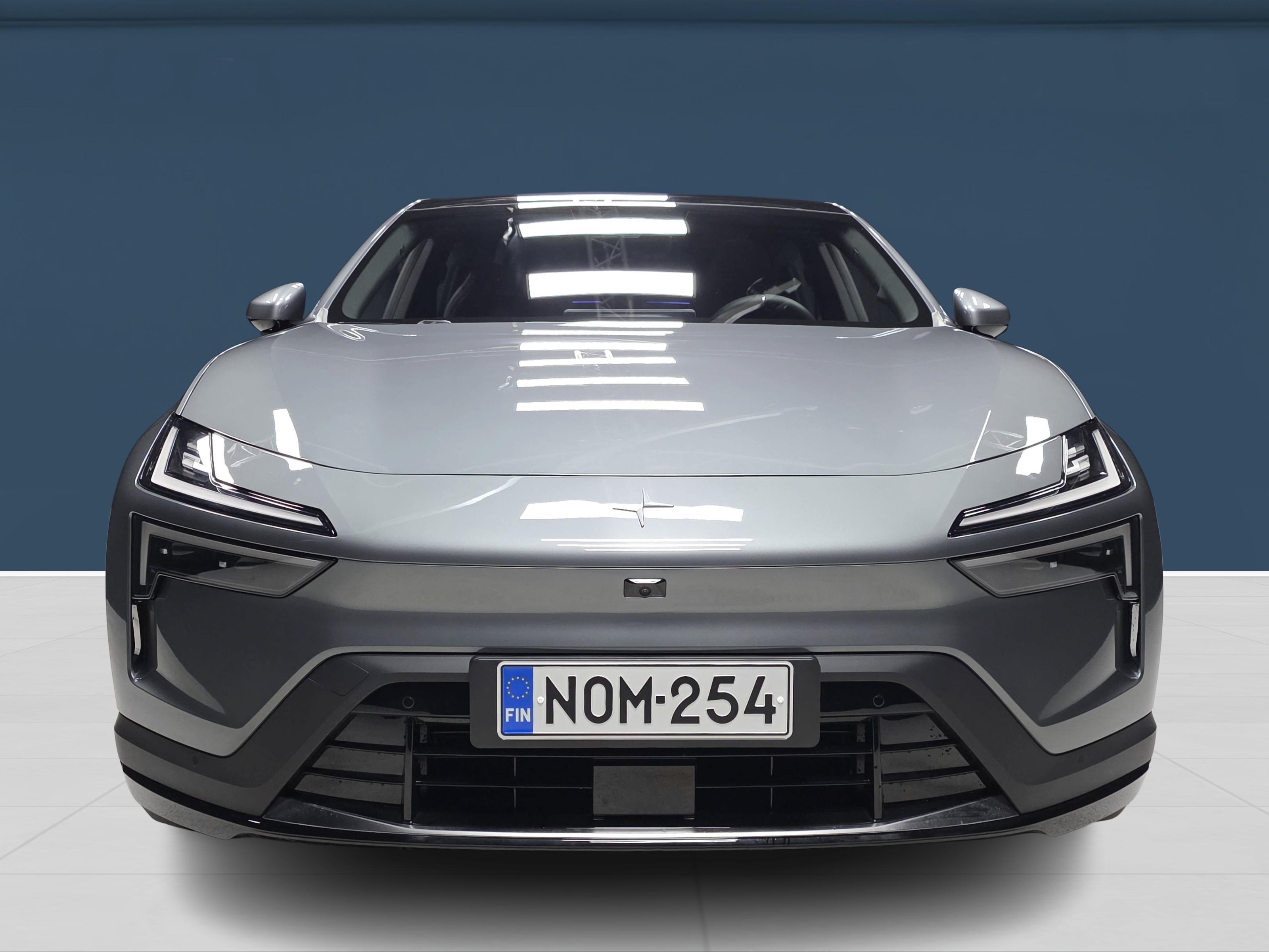 Polestar 4 2026, kuva 2/18