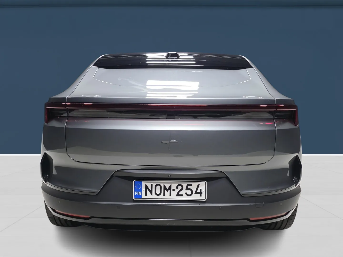 Autokuva 5 - NOM-254