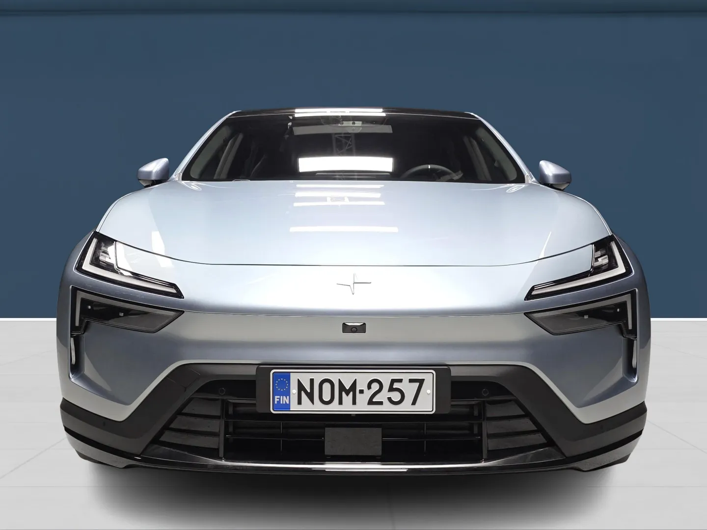 Autokuva 2 - NOM-257