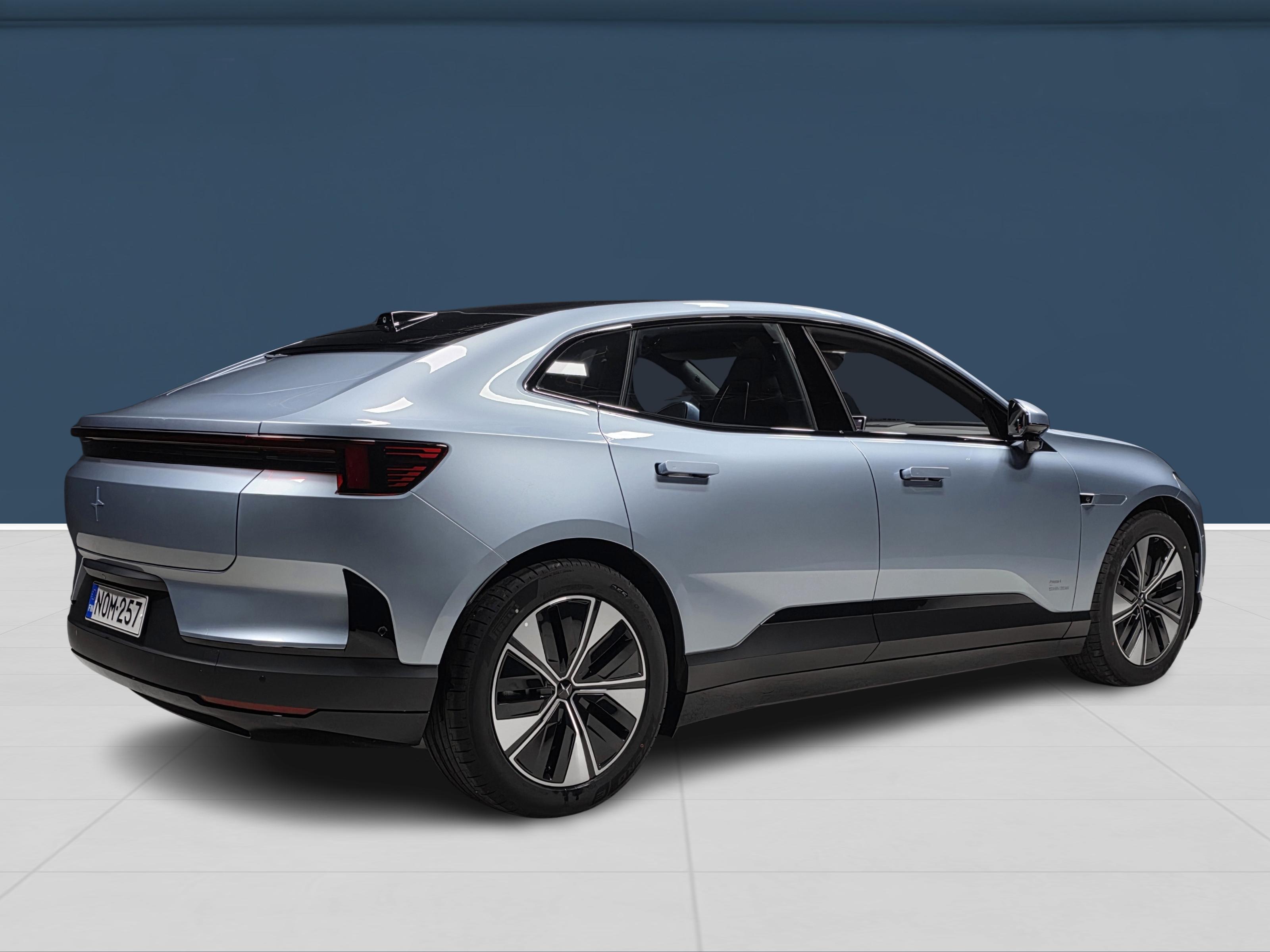 Polestar 4 2026, kuva 4/17