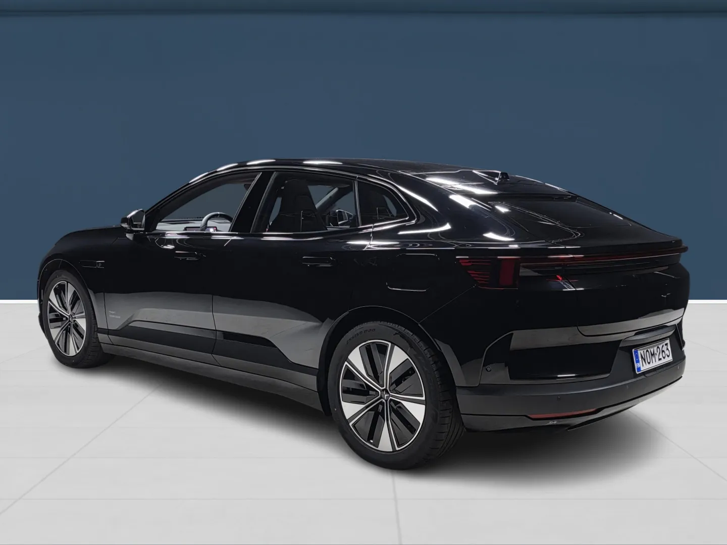 Autokuva 6 - NOM-263