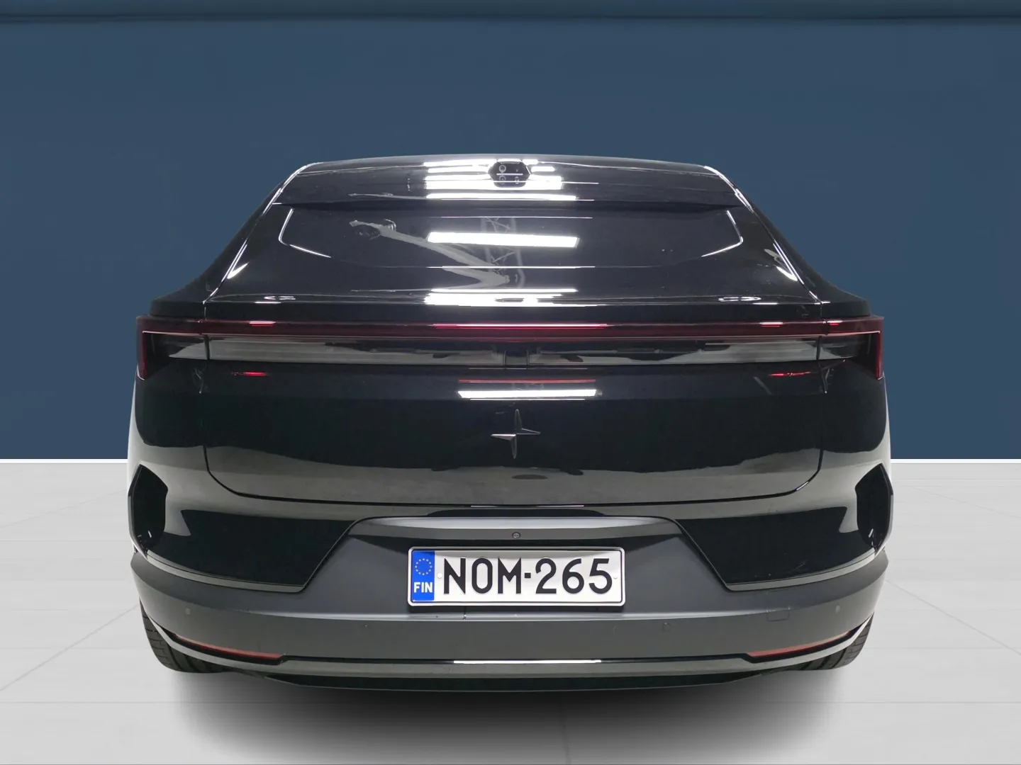 Autokuva 5 - NOM-265