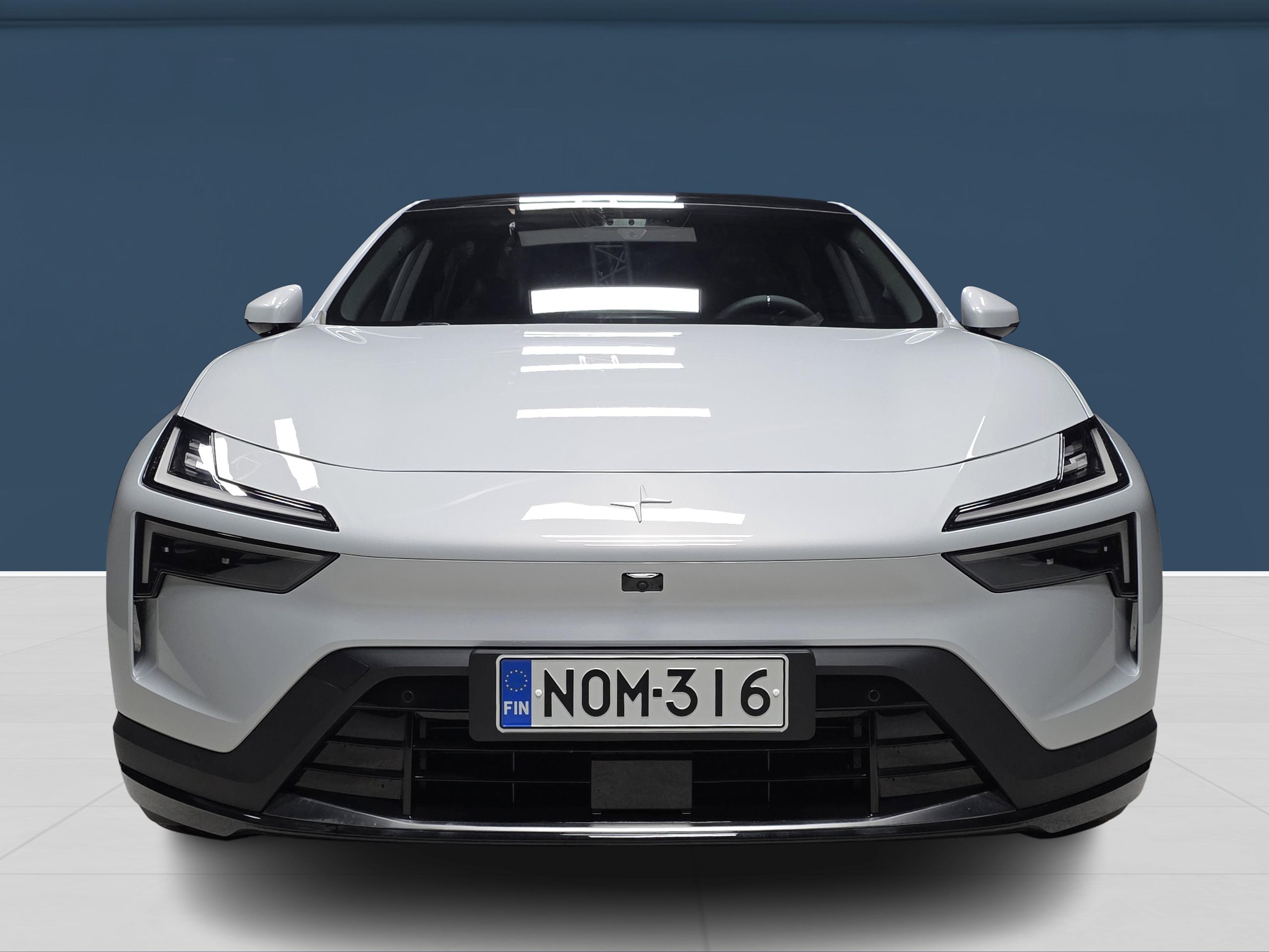 Polestar 4 2026, kuva 2/18