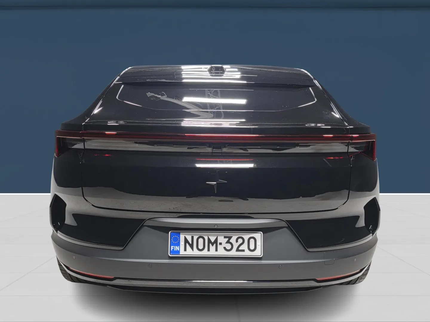 Autokuva 5 - NOM-320
