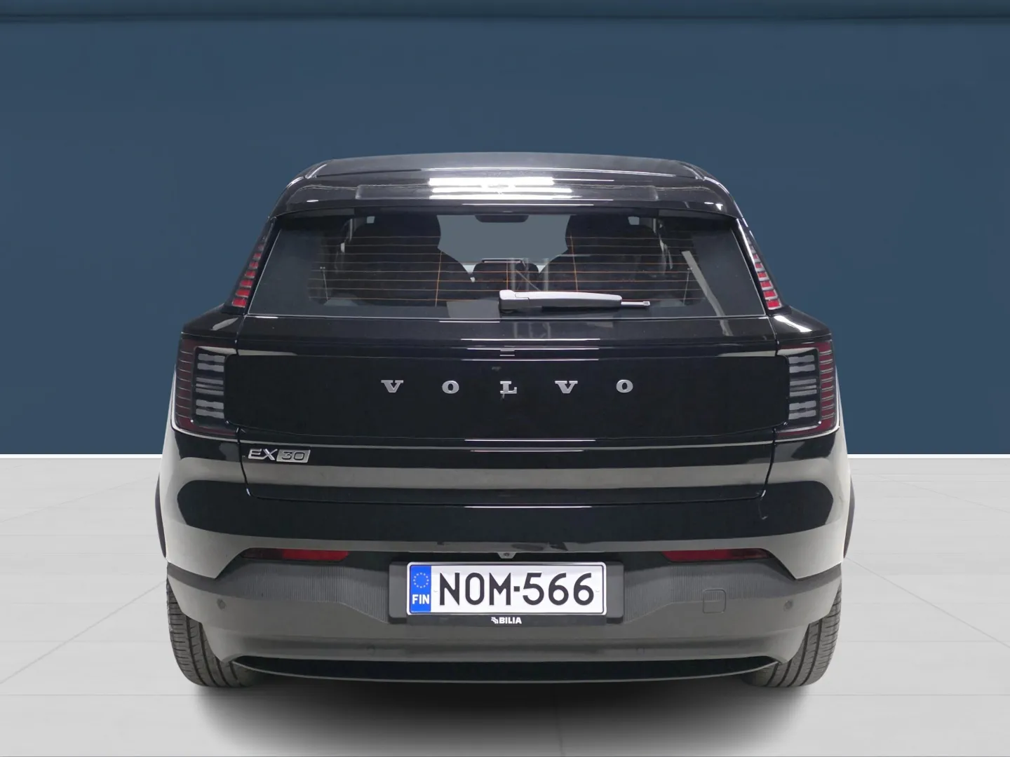 Autokuva 5 - NOM-566