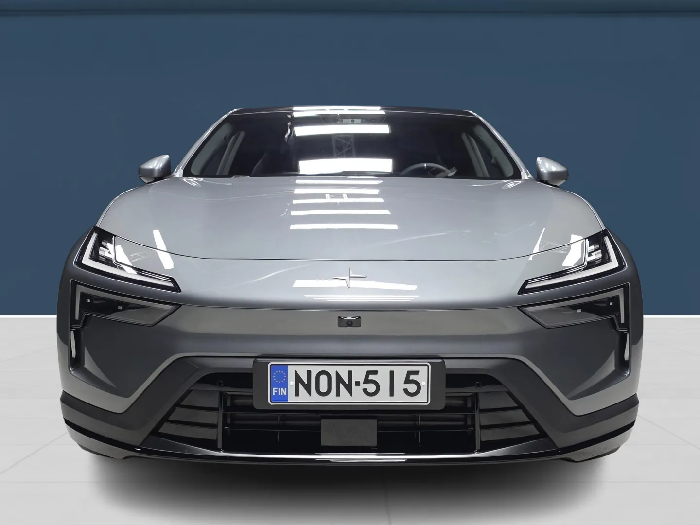 Autokuva 2 - NON-515