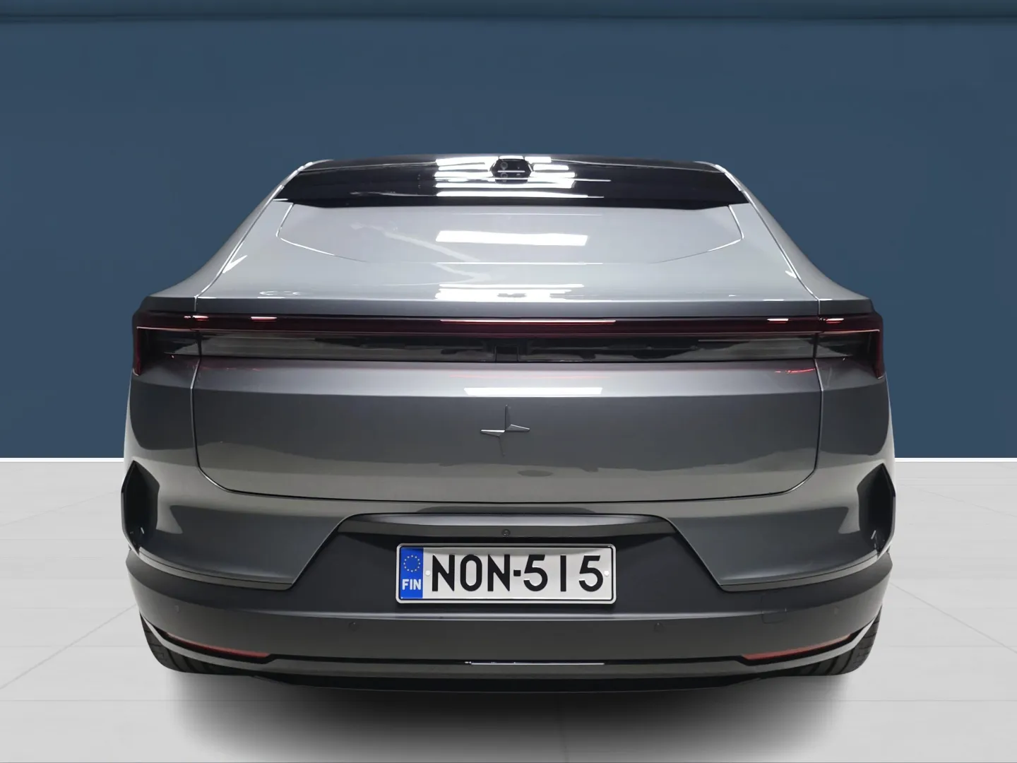Autokuva 5 - NON-515