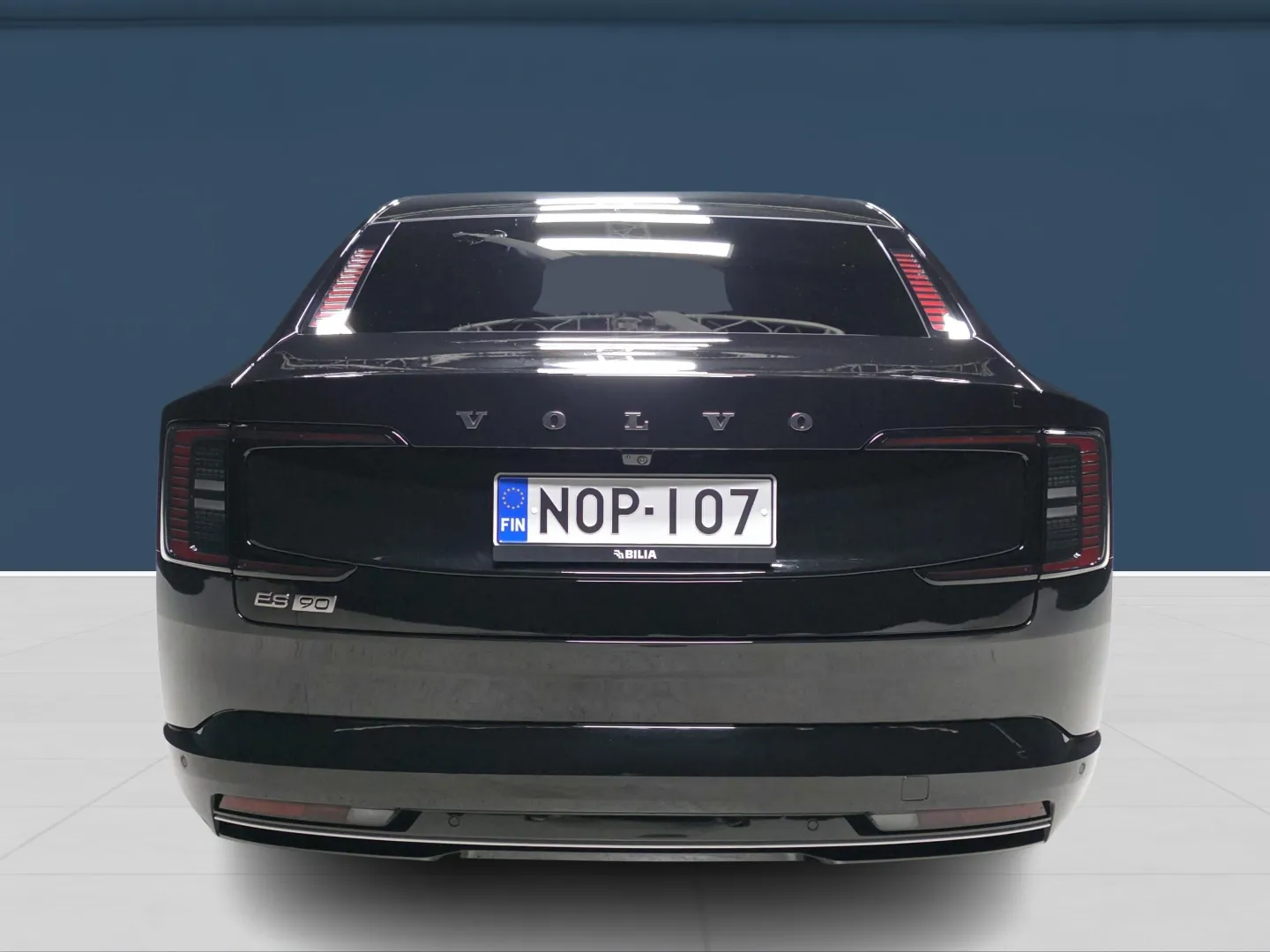Autokuva 5 - NOP-107