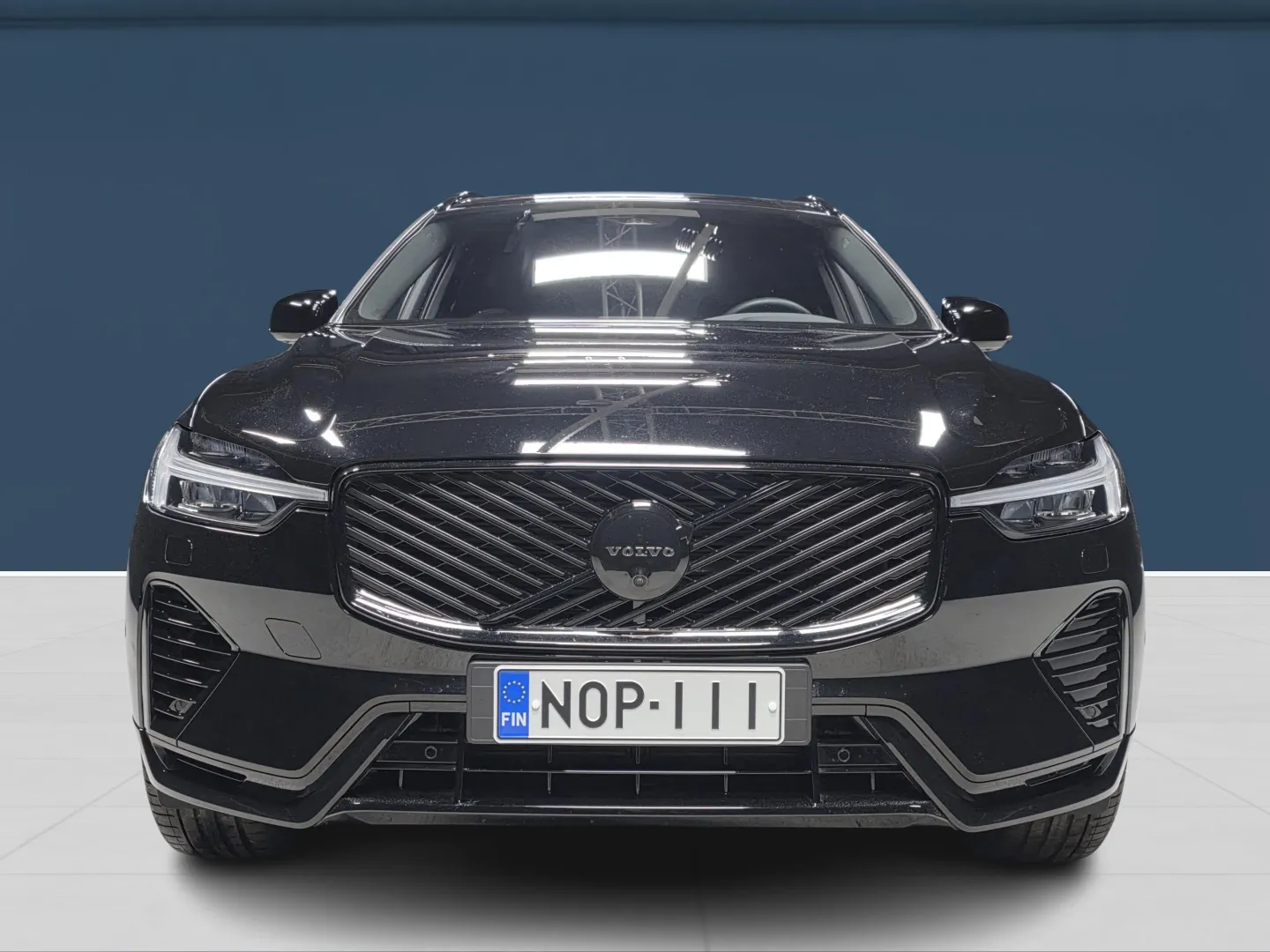 Autokuva 2 - NOP-111