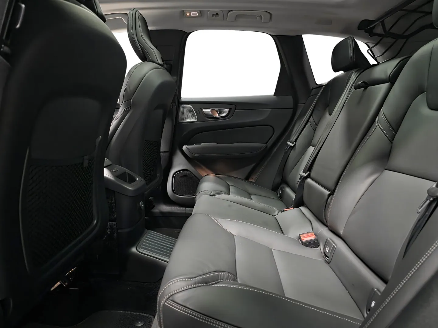 Autokuva 9 - NOP-112