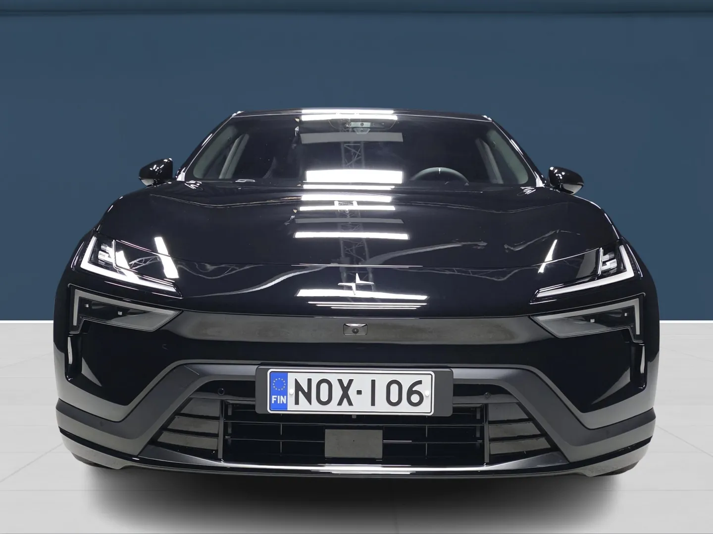 Autokuva 2 - NOX-106