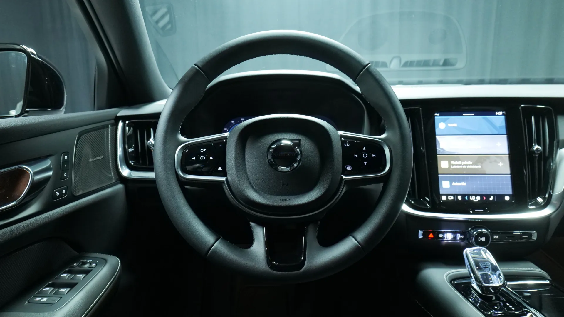 Autokuva 15 - NP-7574