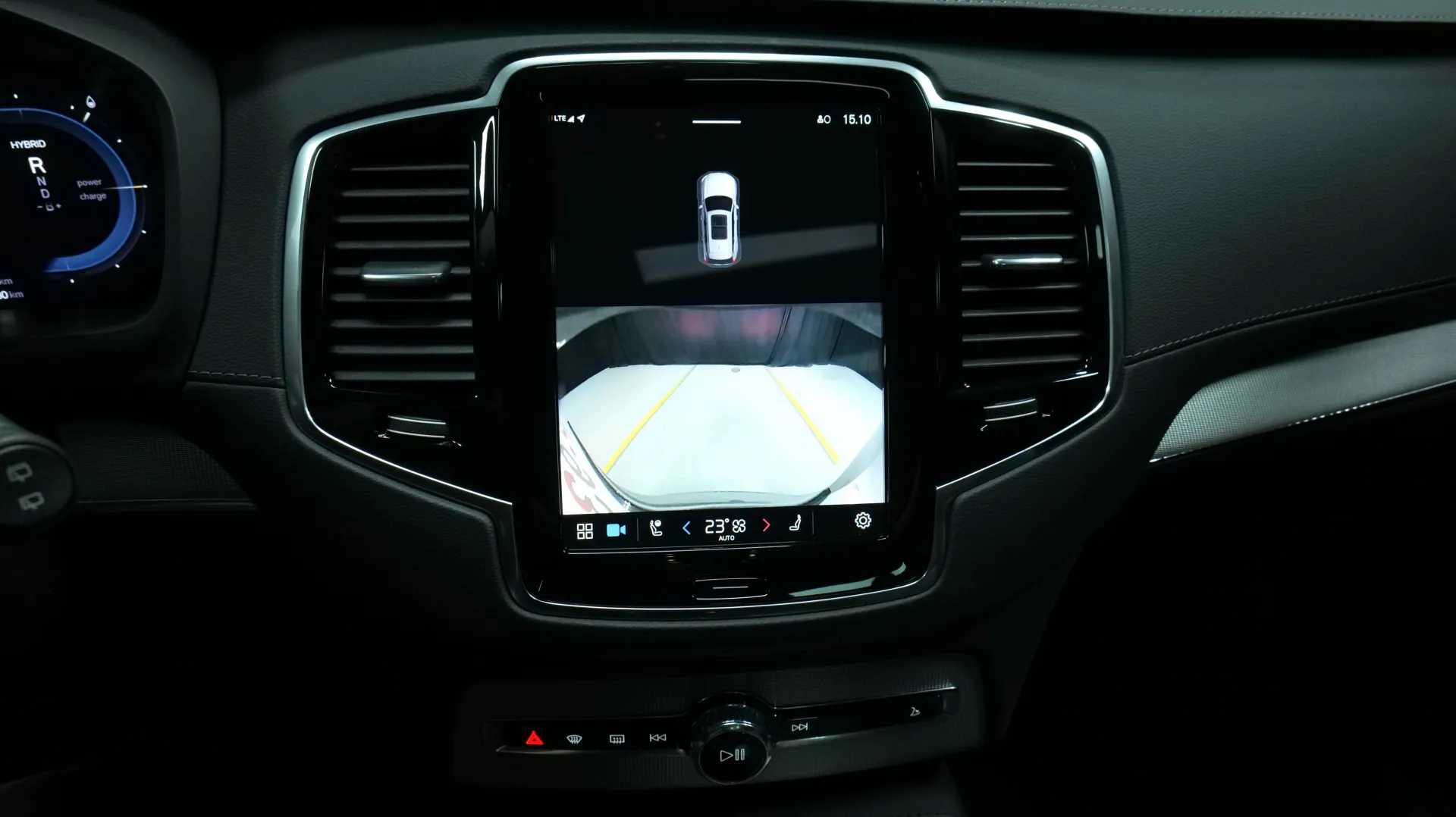 Autokuva 9 - NP-9367