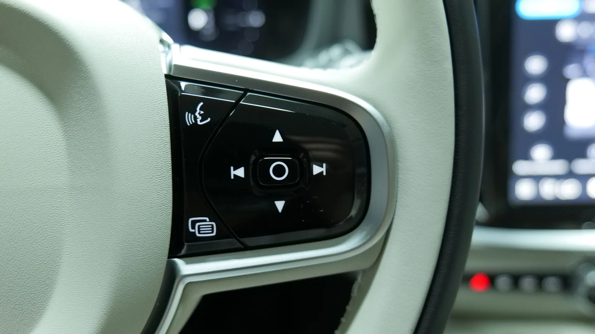 Autokuva 7 - NS-9073