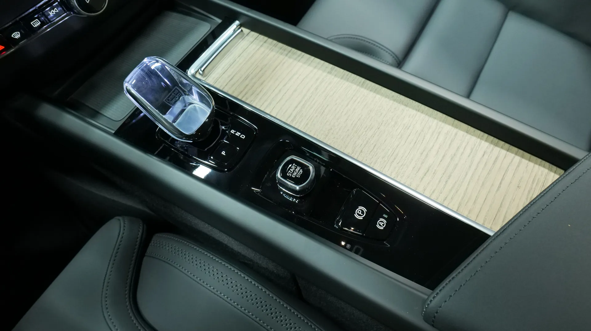 Autokuva 9 - NU-1507