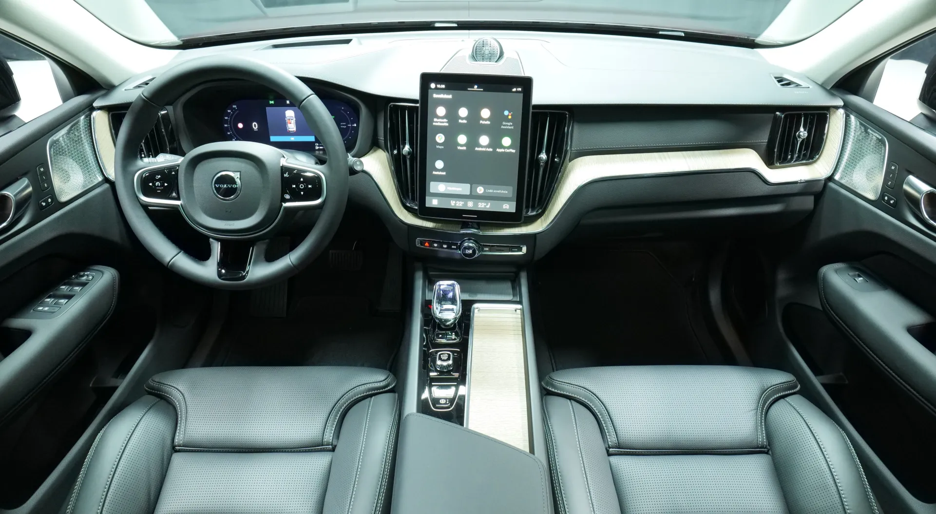 Autokuva 14 - NU-1546