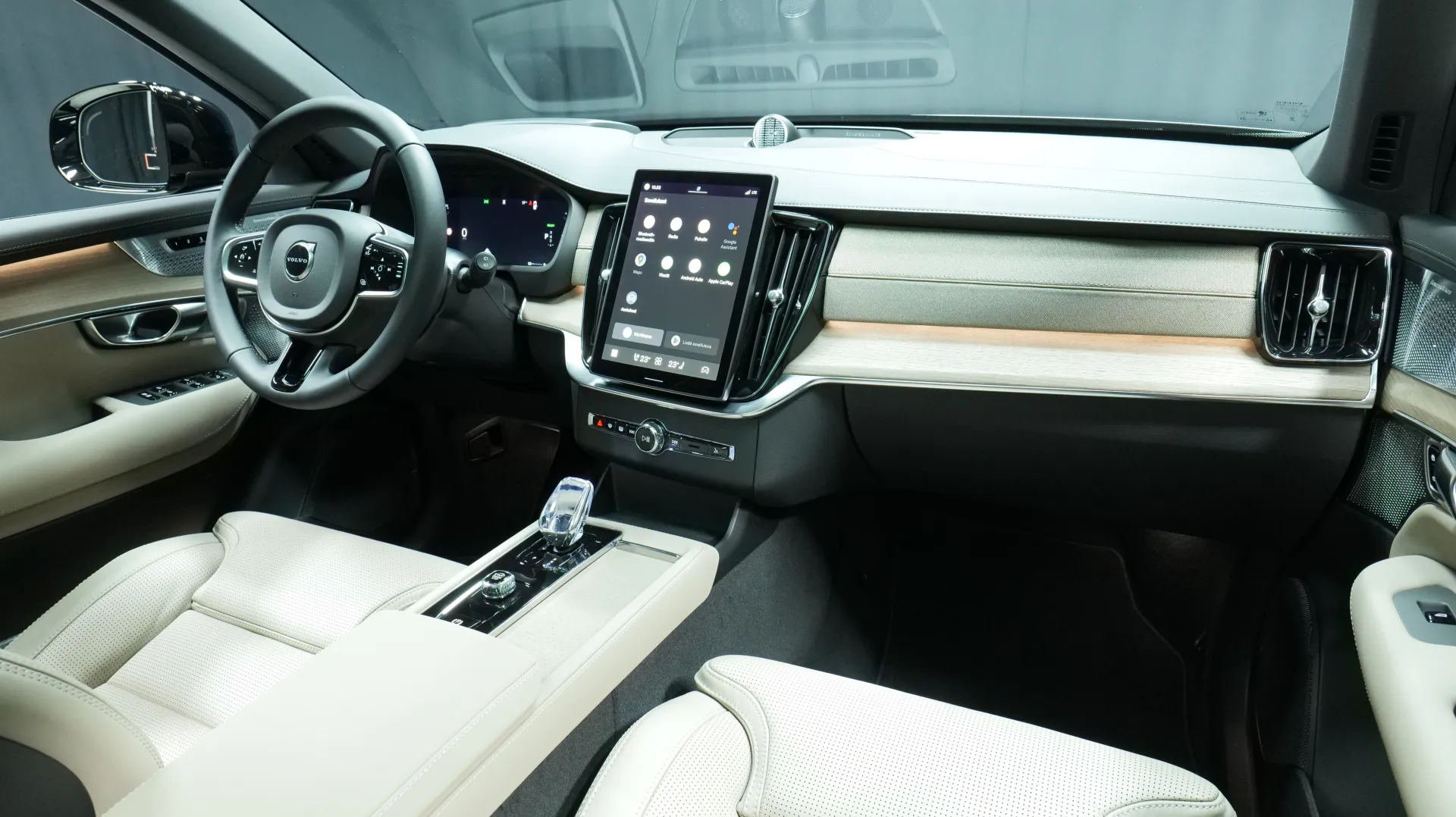 Autokuva 19 - NU-1547