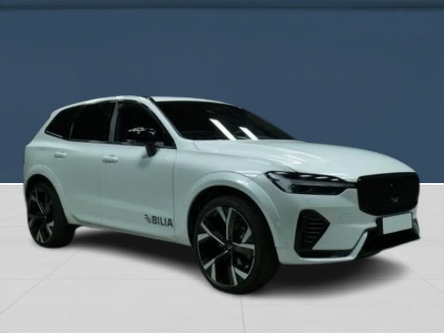 Autokuva 3 - NU-1555