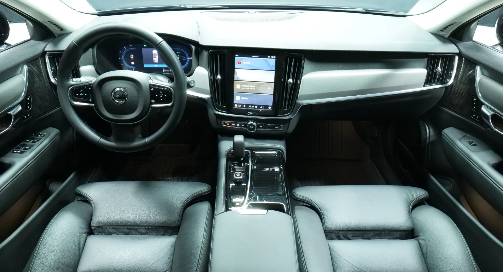 Autokuva 14 - NU-1586