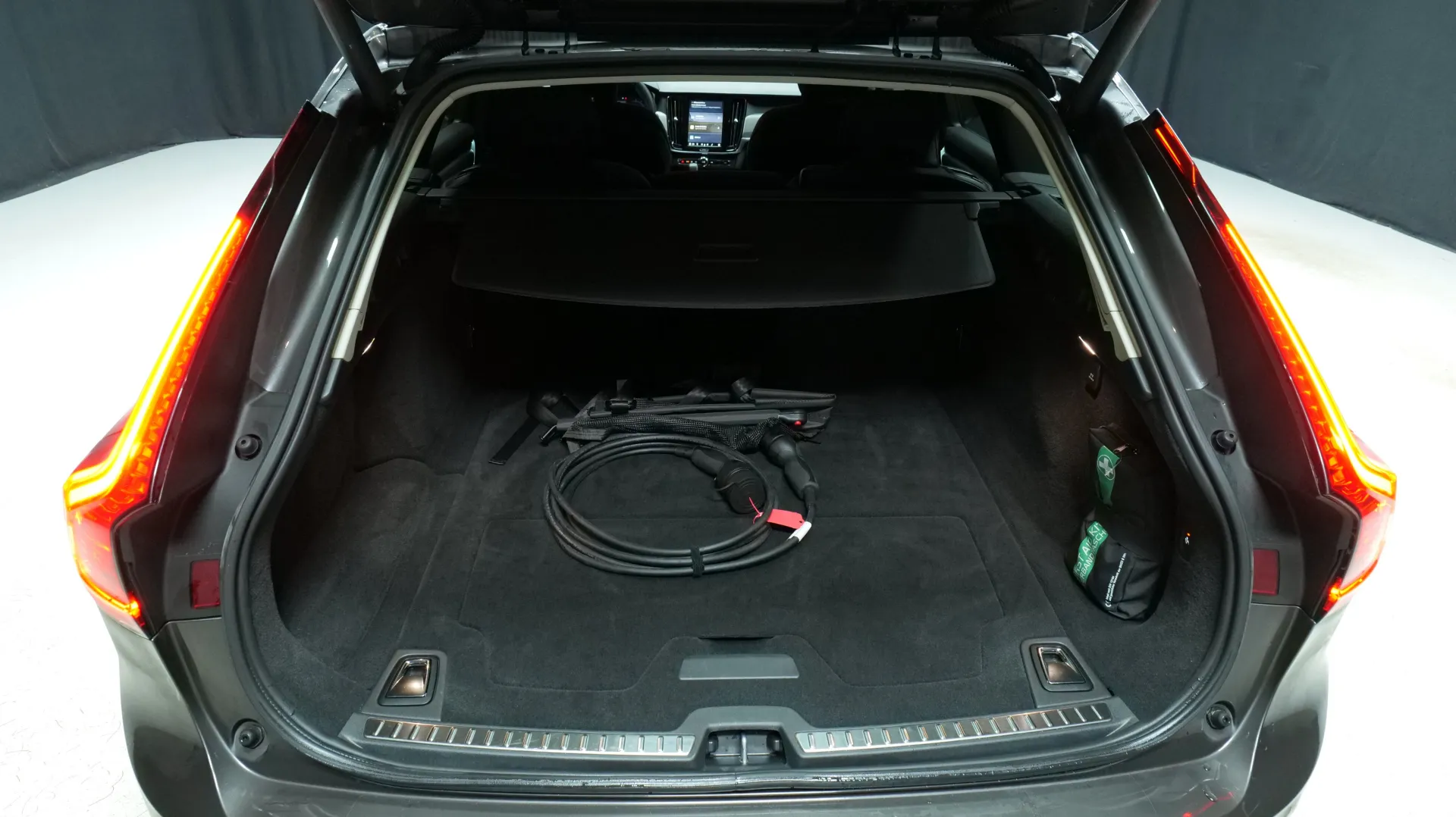 Autokuva 17 - NU-1586