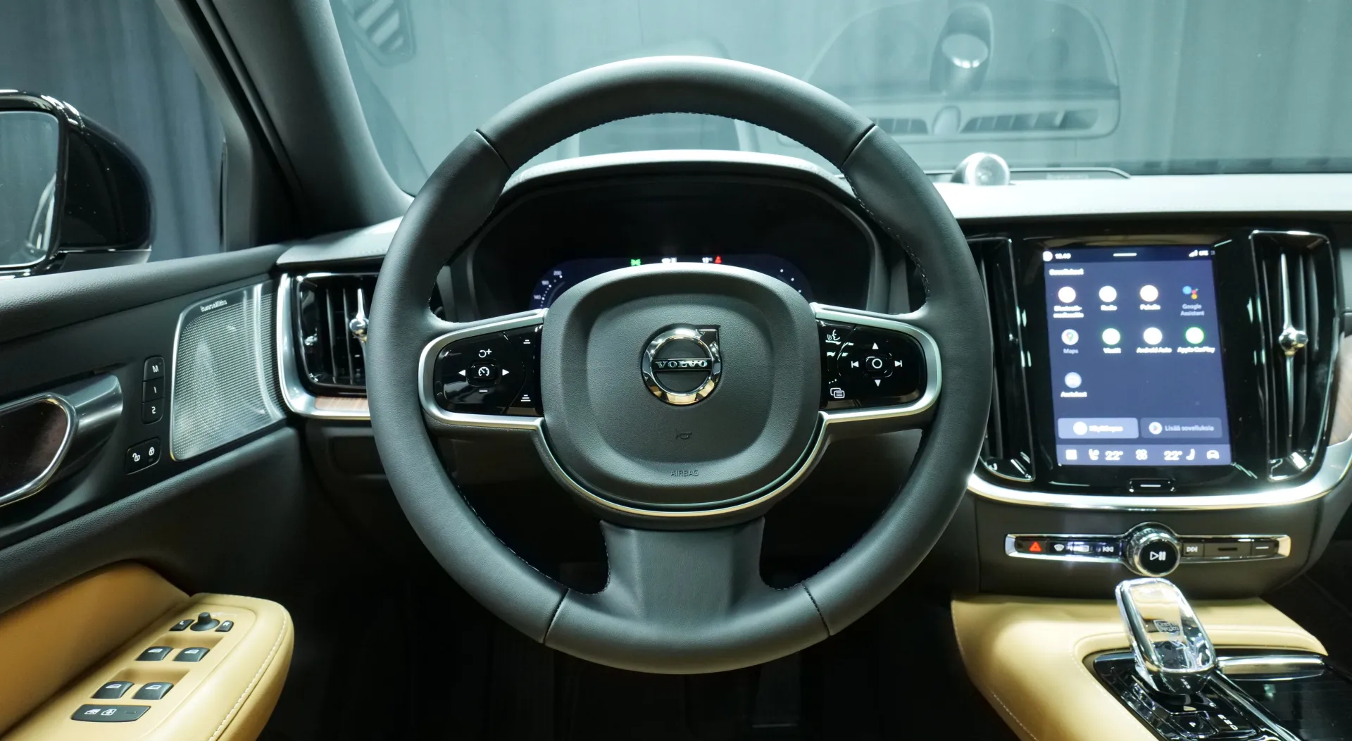 Autokuva 14 - NU-1595