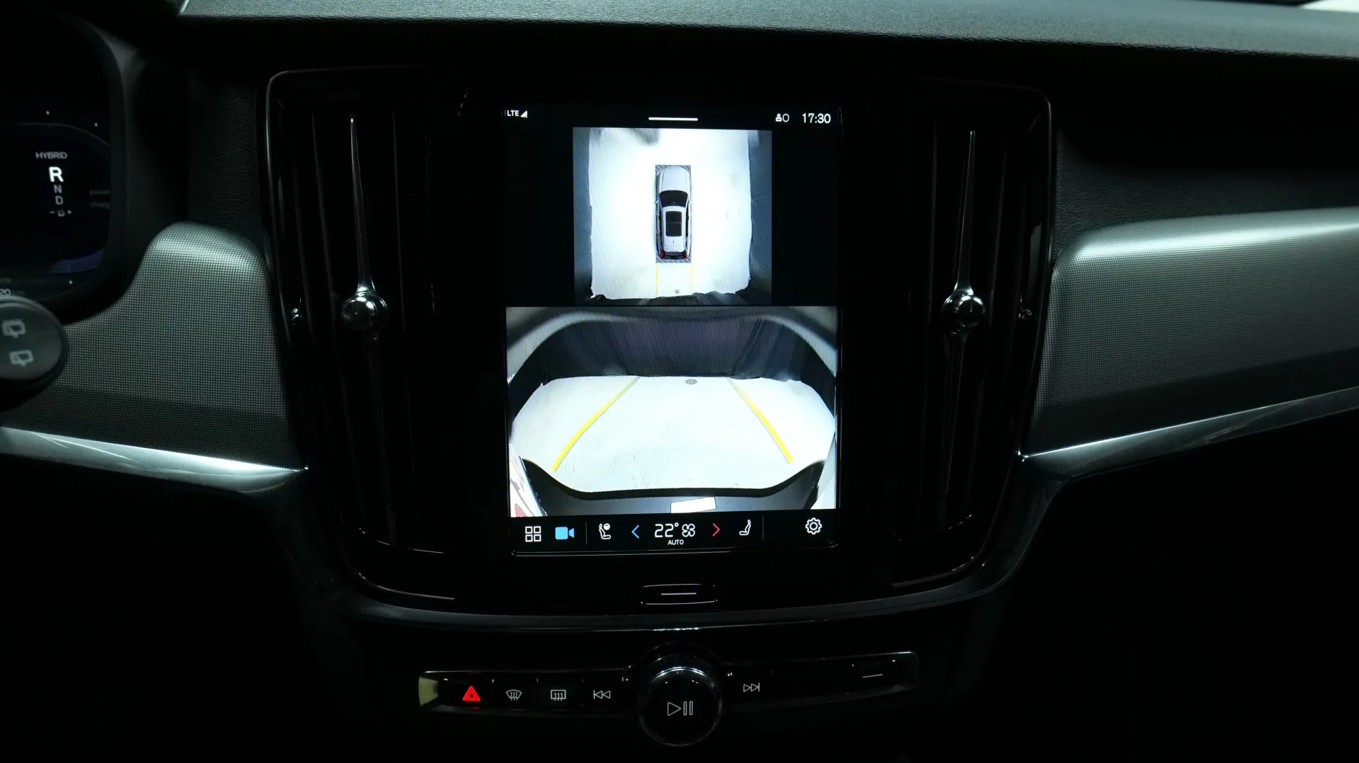 Autokuva 7 - NU-1608