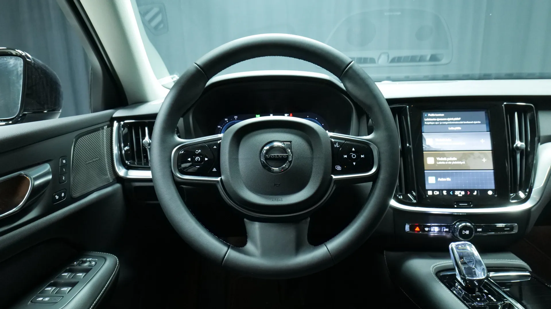 Autokuva 15 - NU-1617