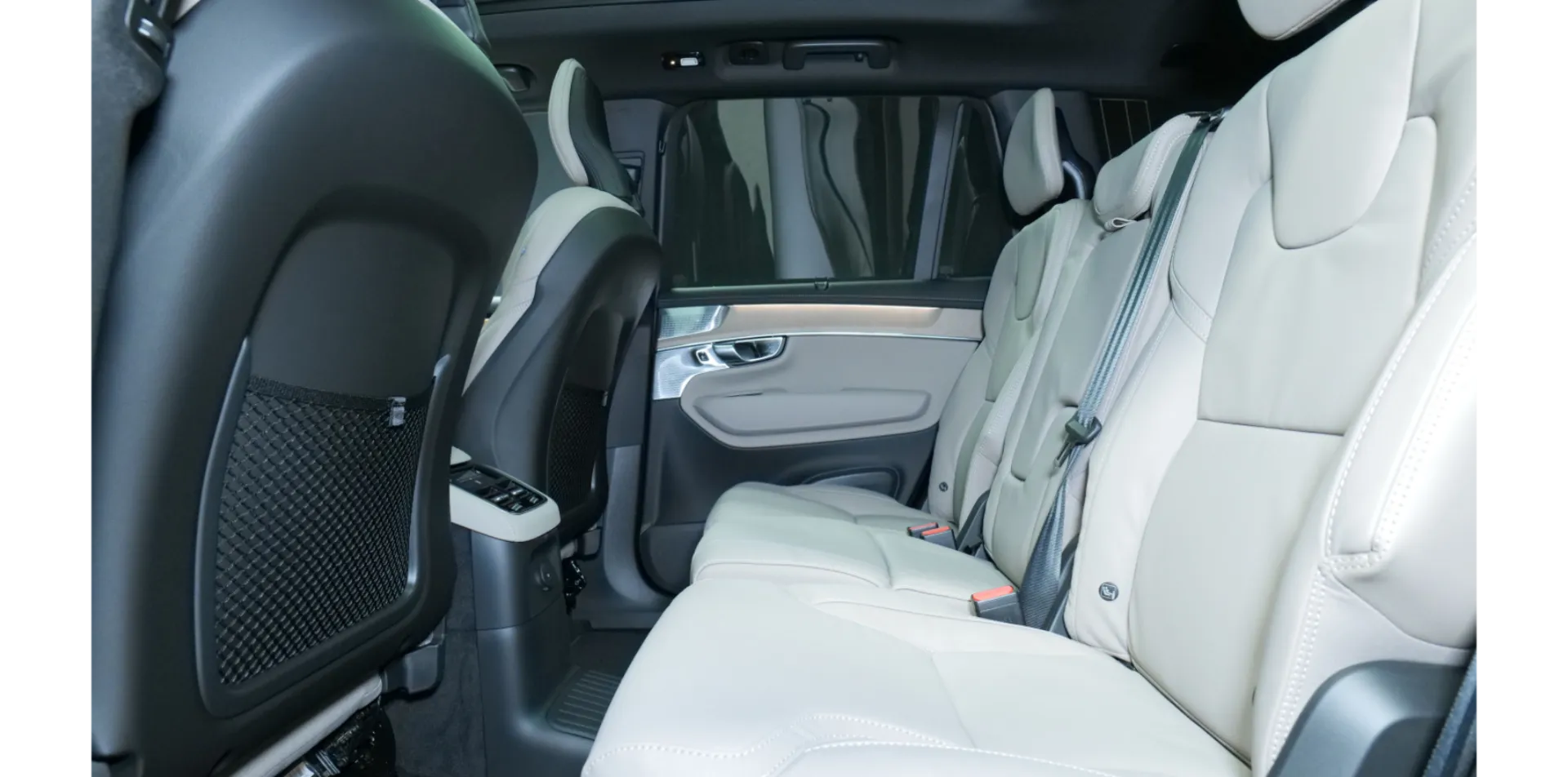 Autokuva 10 - NU-1624