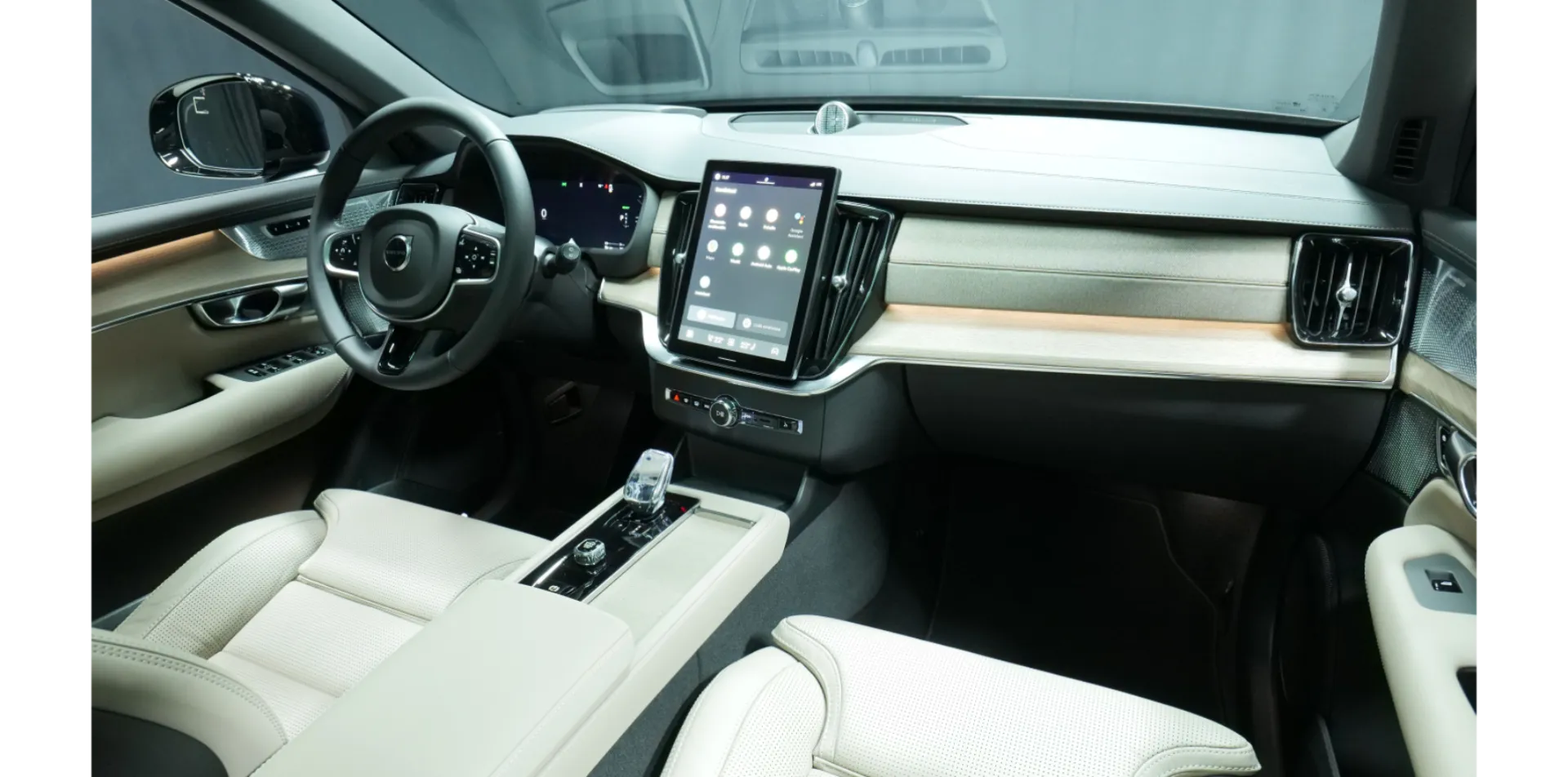 Autokuva 8 - NU-1624