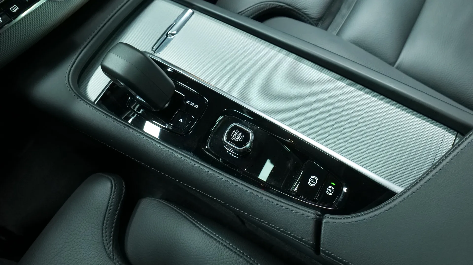 Autokuva 9 - NU-5231