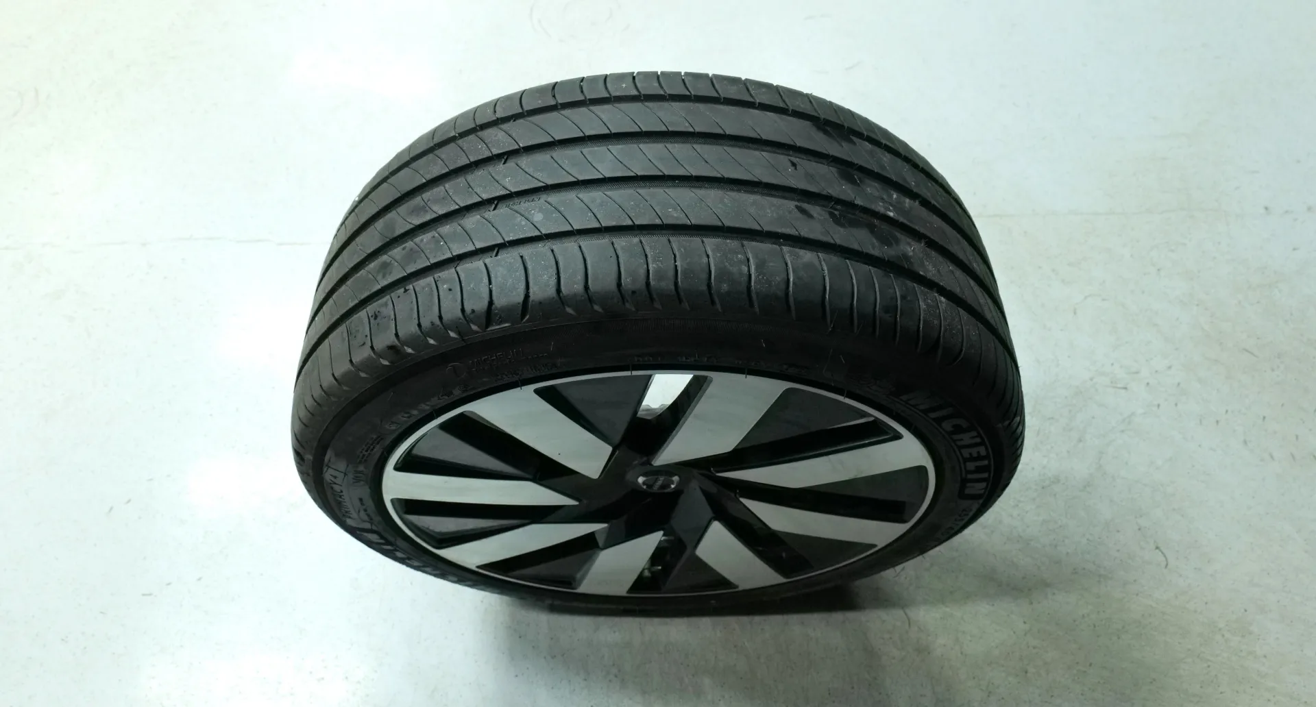 Autokuva 20 - NU-5259