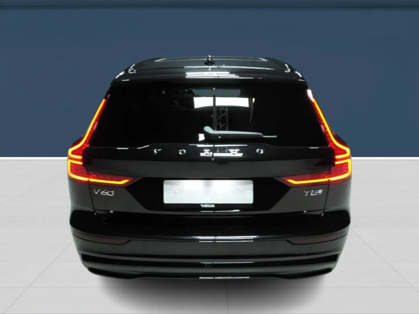 Autokuva 5 - NU-5344