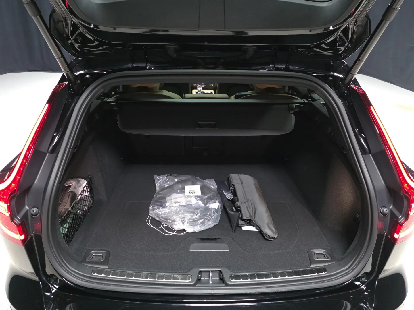 Autokuva 11 - NU-5344