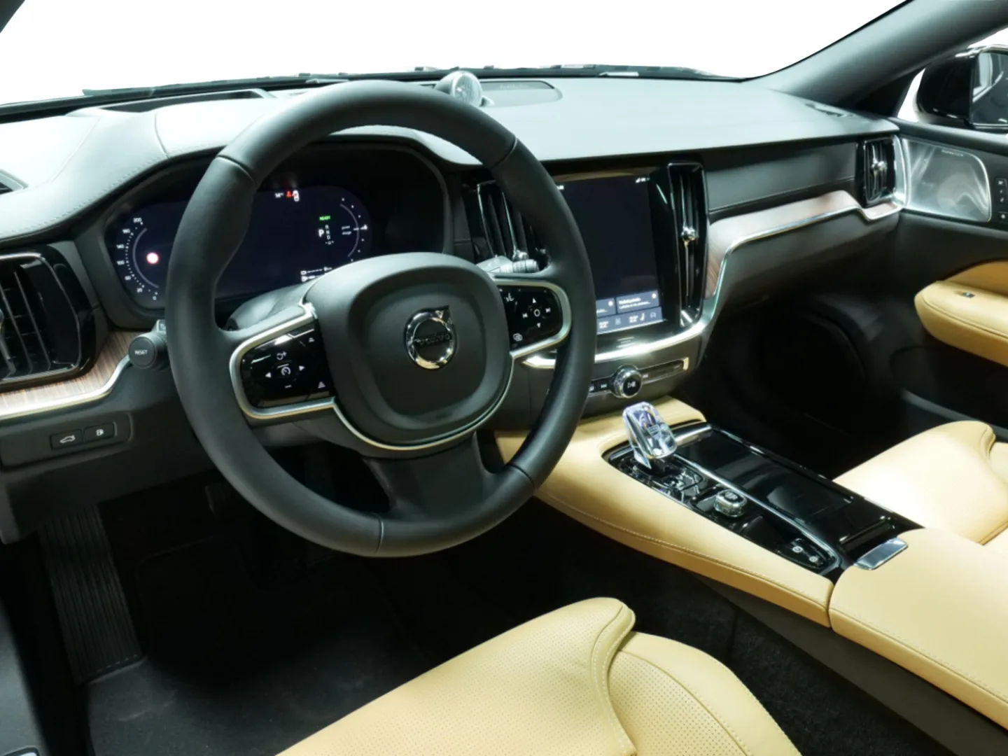 Autokuva 8 - NU-5344