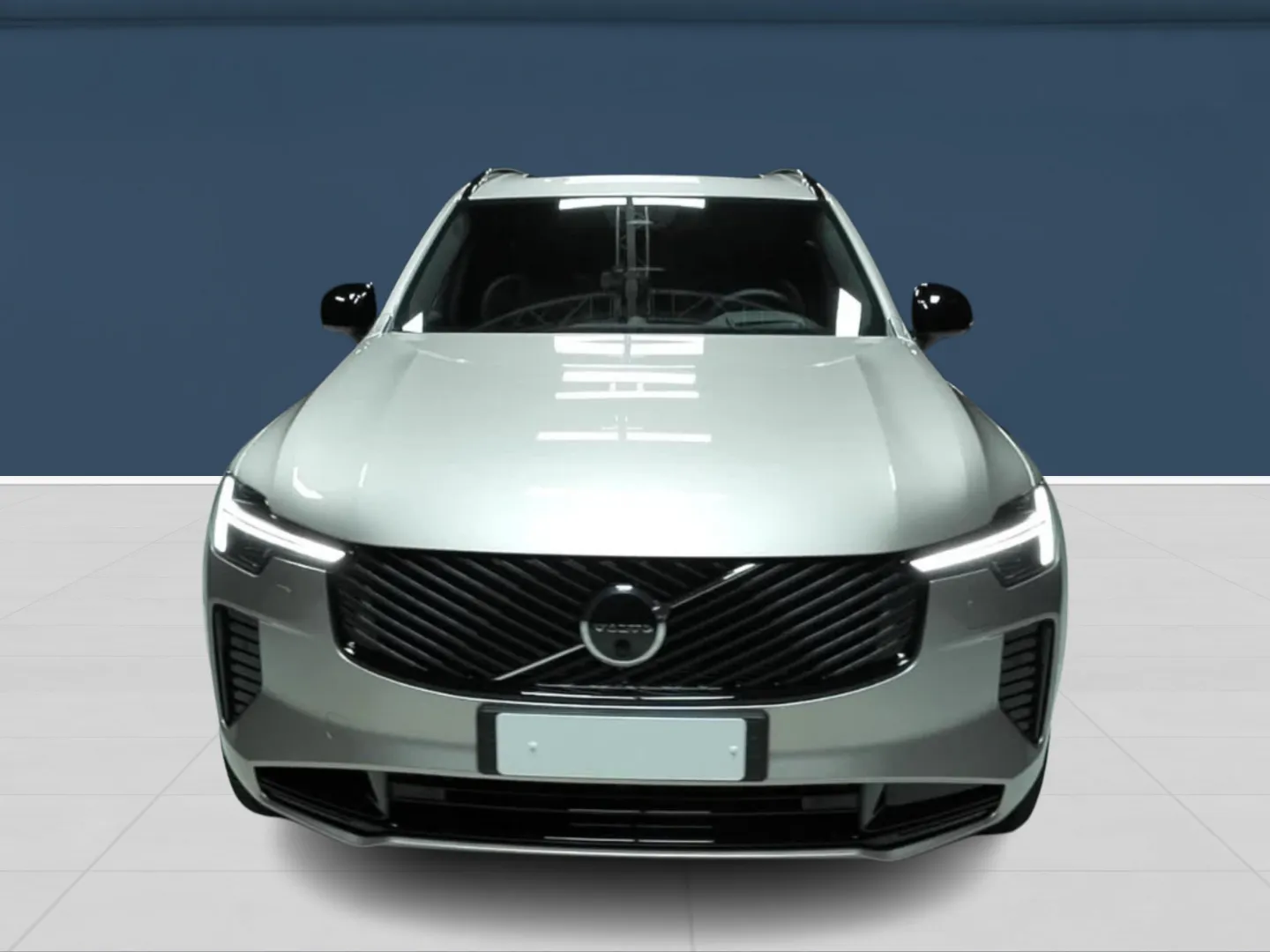 Autokuva 2 - NU-5370