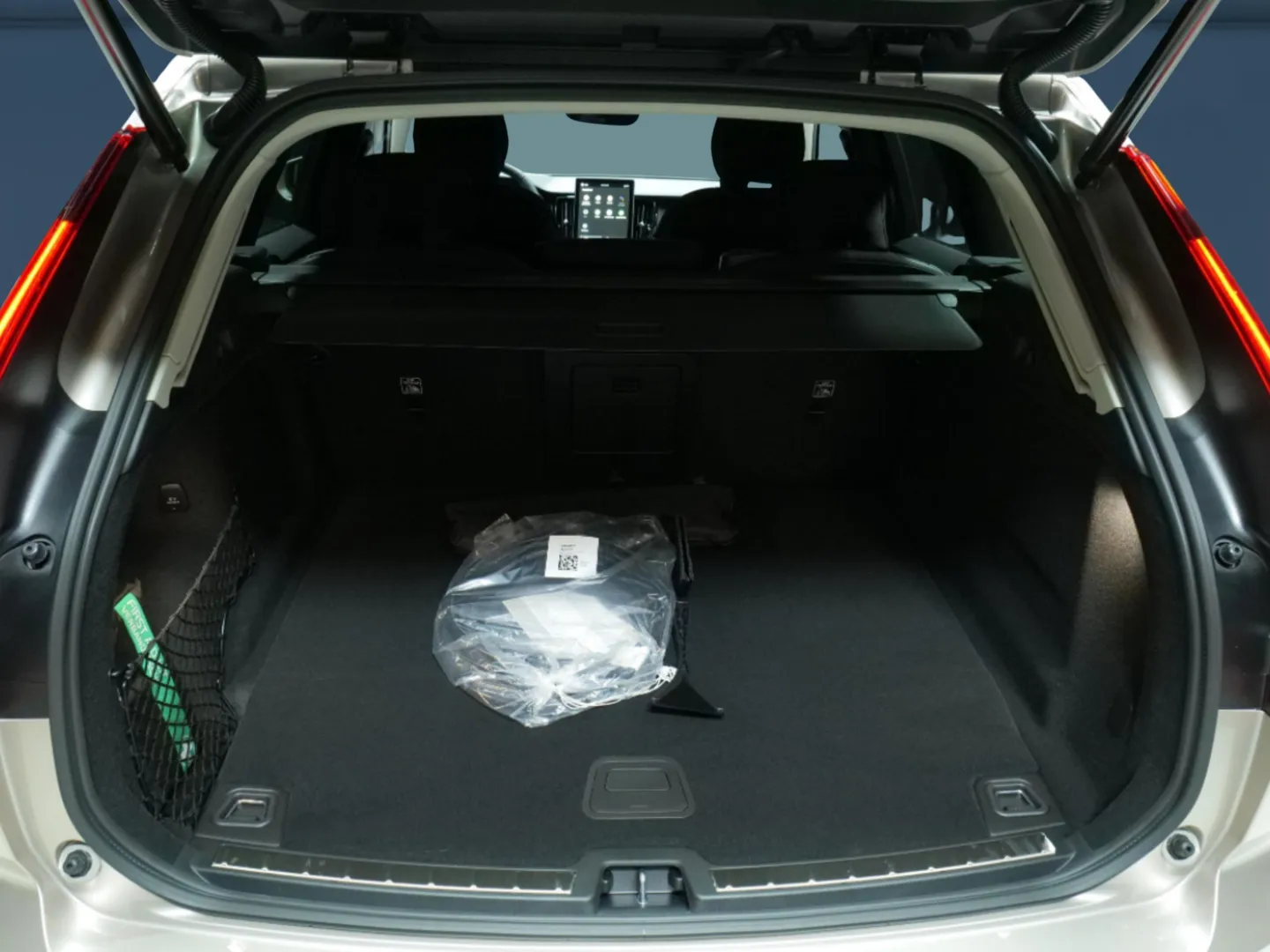 Autokuva 11 - NU-5373