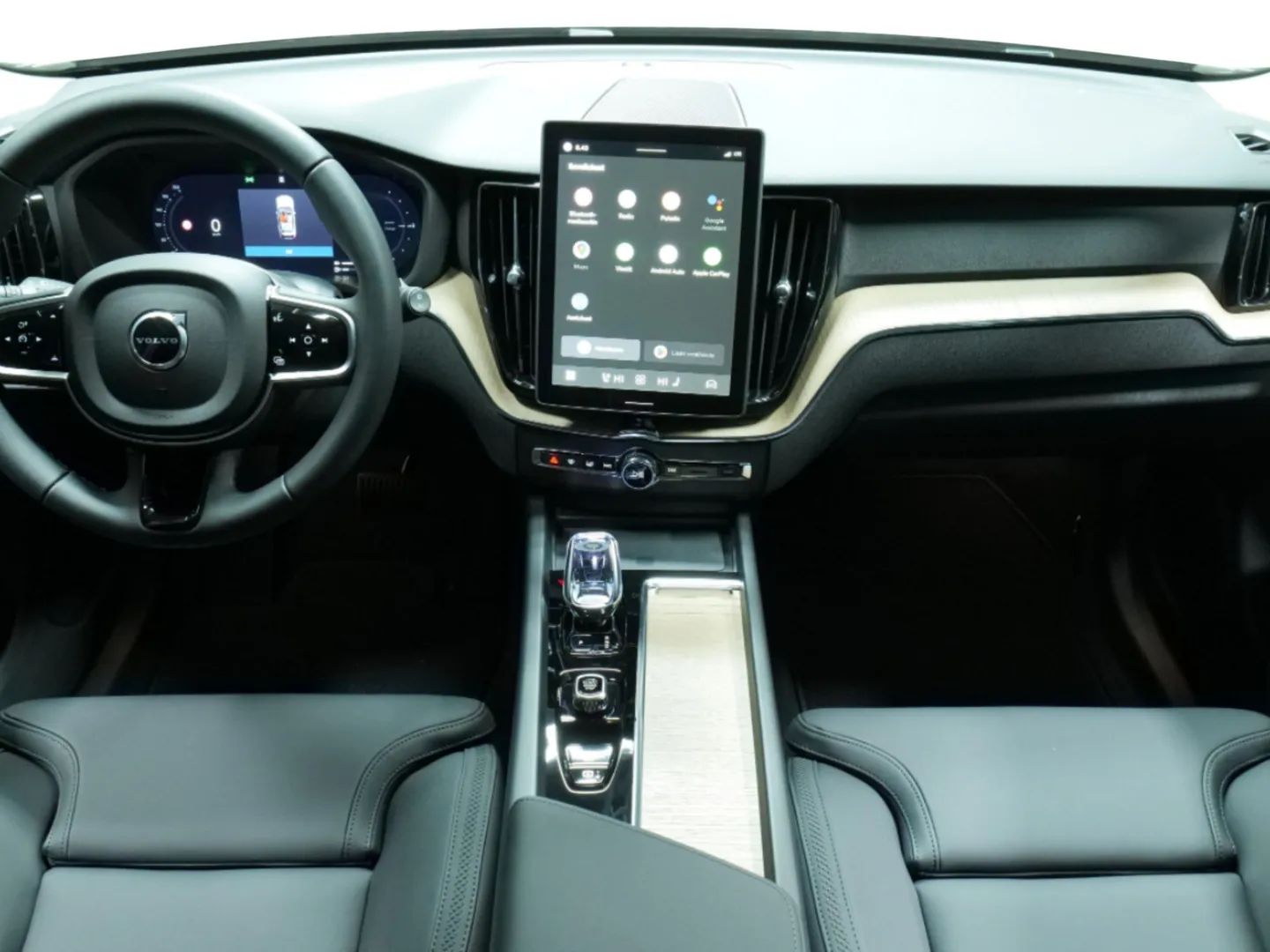 Autokuva 10 - NU-5373