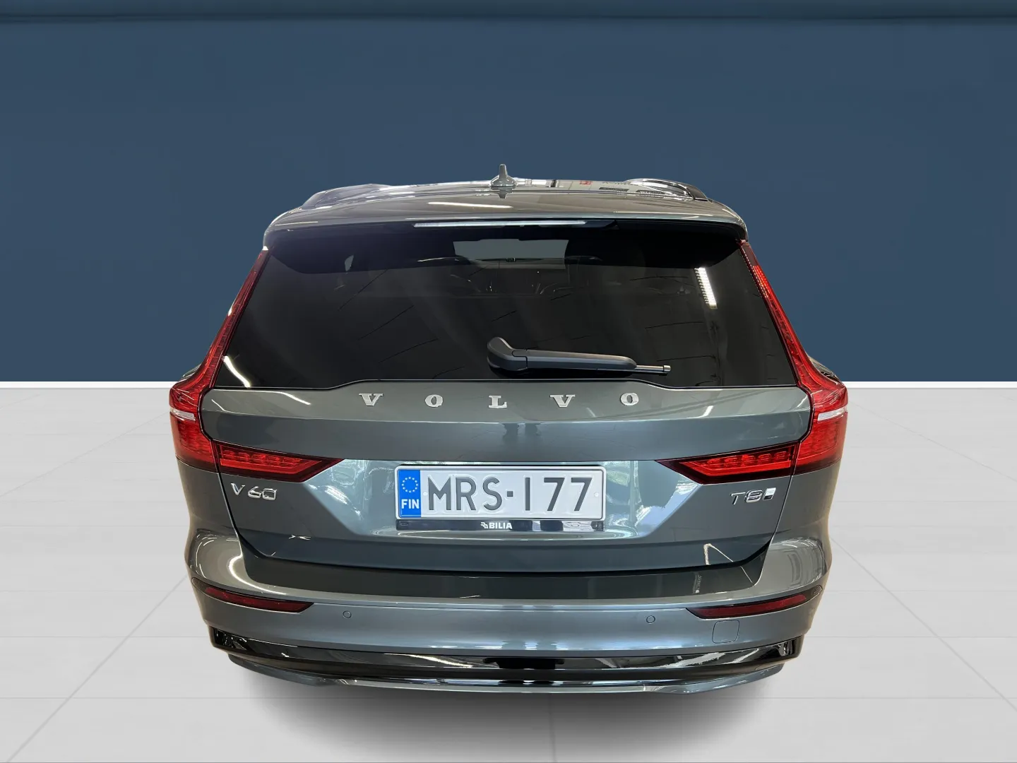 Autokuva 5 - NU-5386