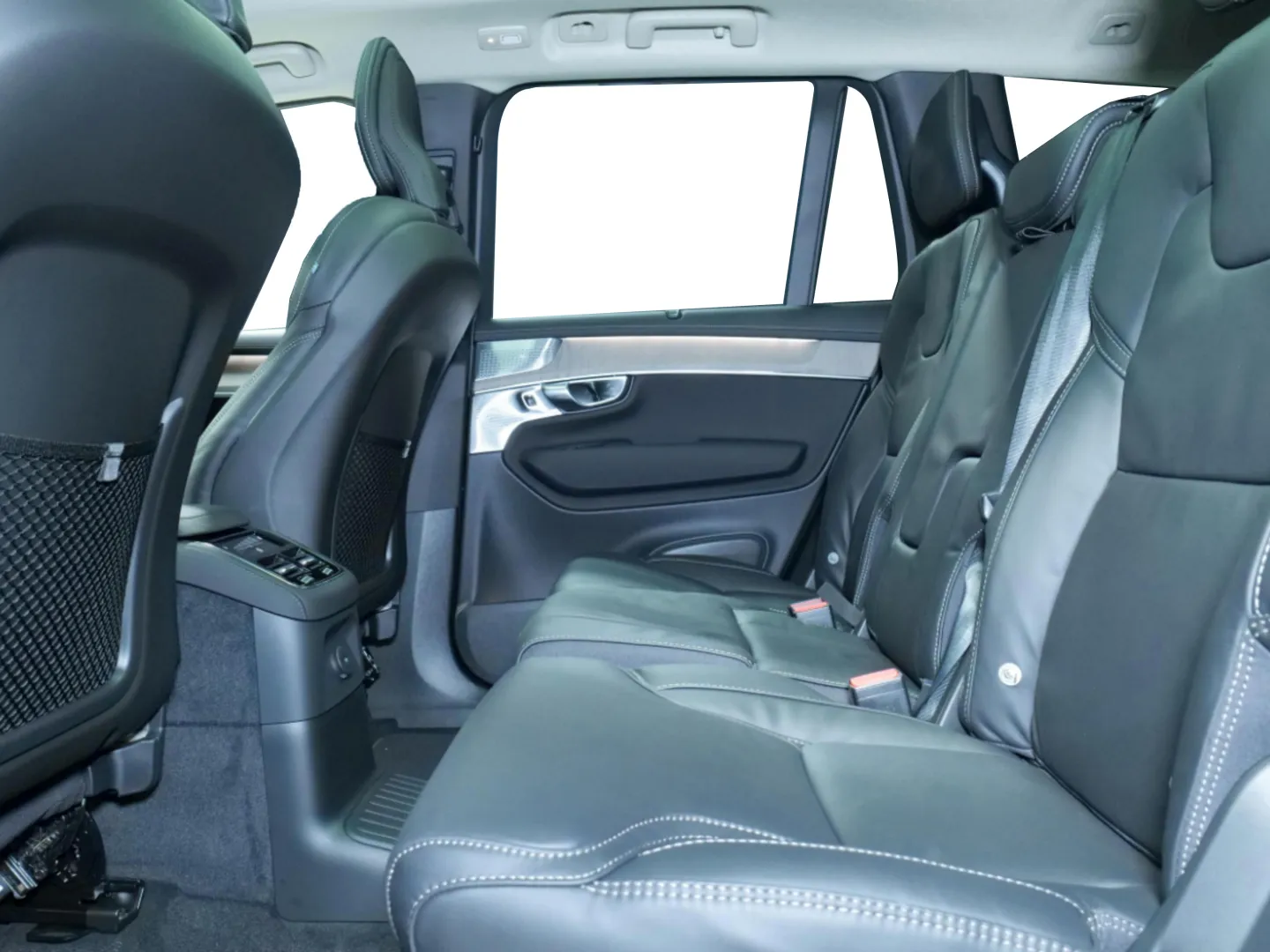 Autokuva 9 - NU-5396