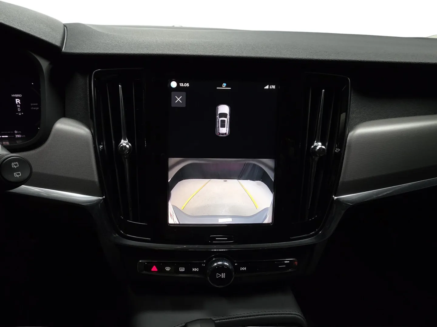 Autokuva 13 - NU-5420