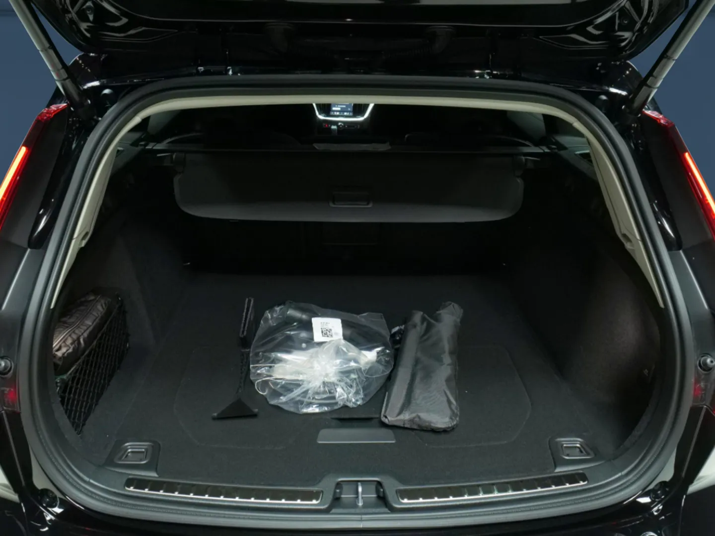 Autokuva 11 - NY-8463