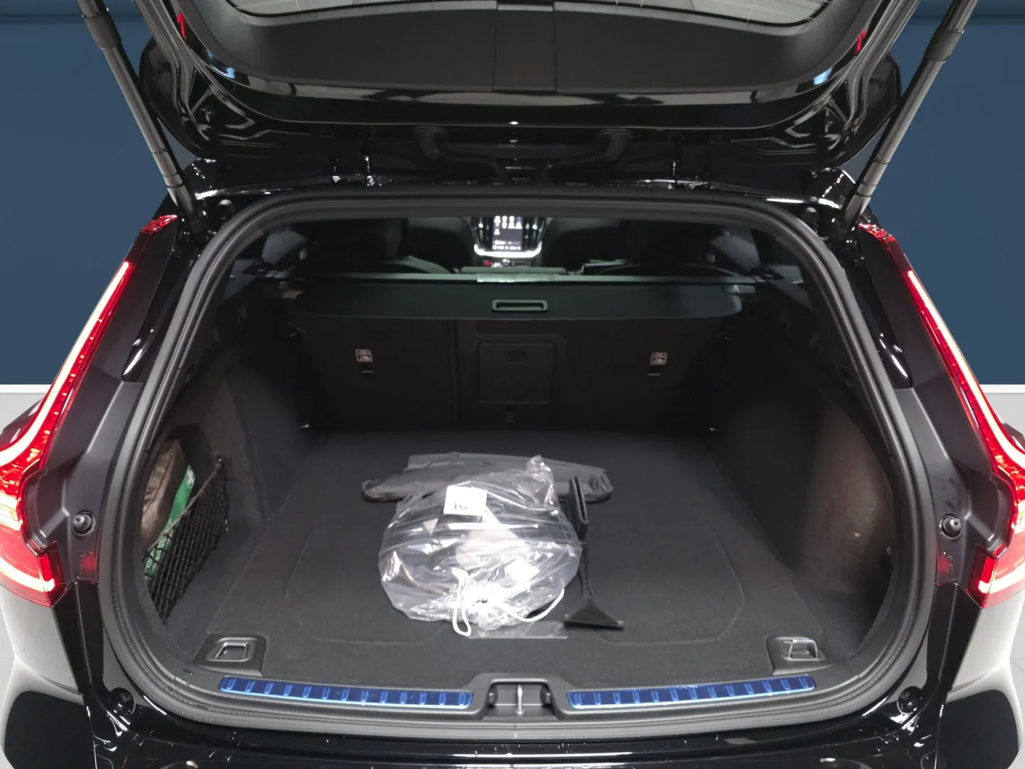 Autokuva 11 - NY-8480