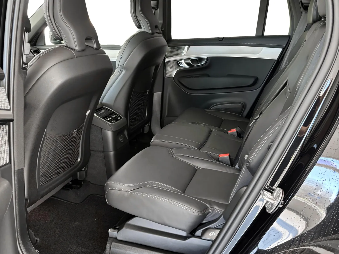 Autokuva 9 - NY-8481