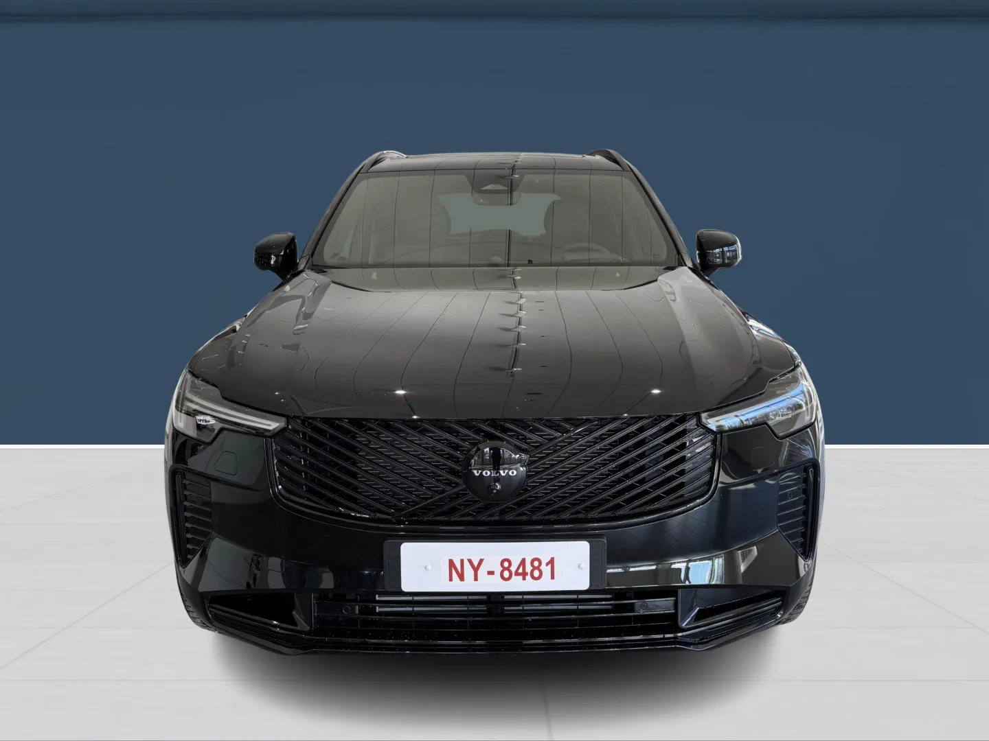 Autokuva 2 - NY-8481