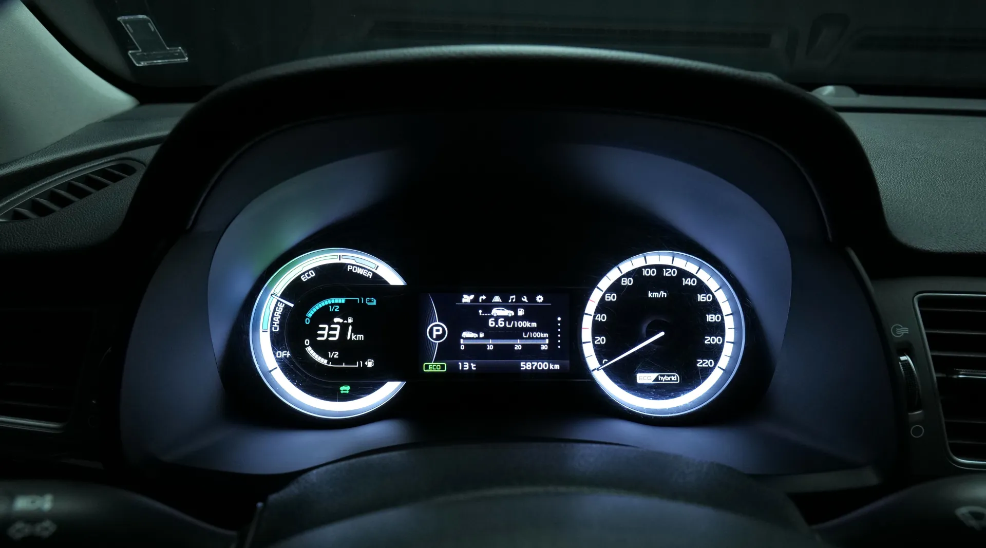 Autokuva 6 - OXN-257