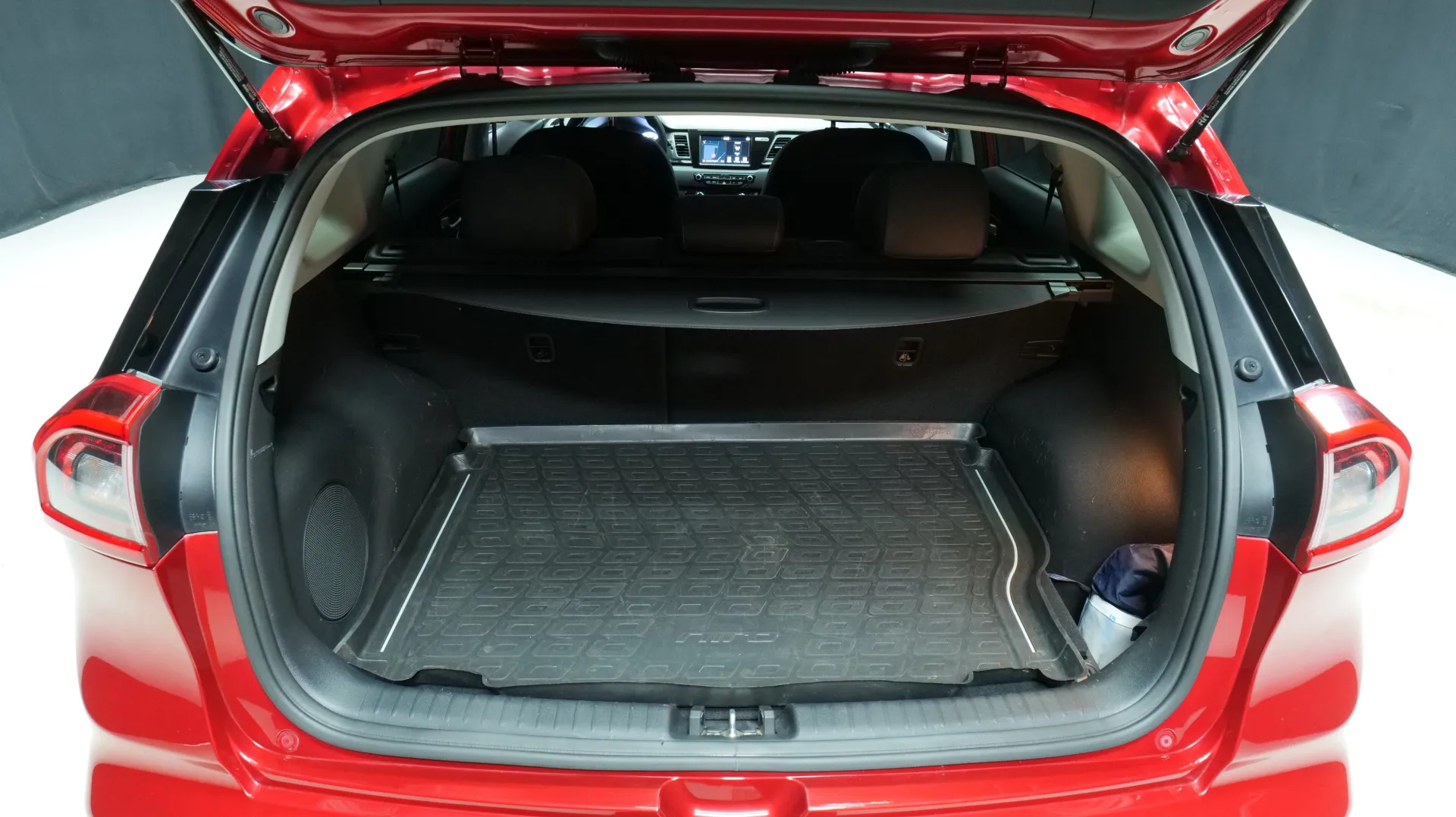 Autokuva 17 - OXN-257