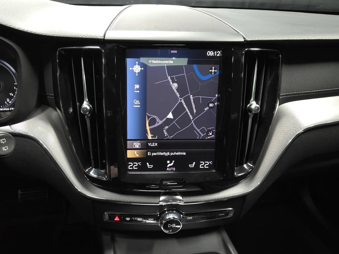 Autokuva 13 - OXP-619