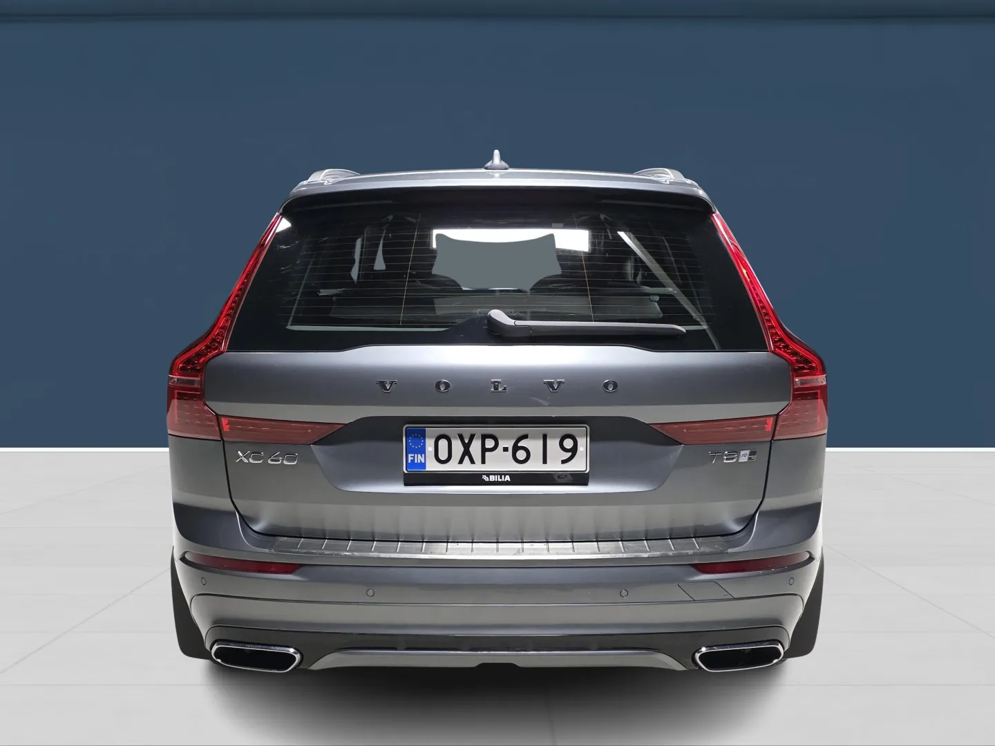 Autokuva 5 - OXP-619