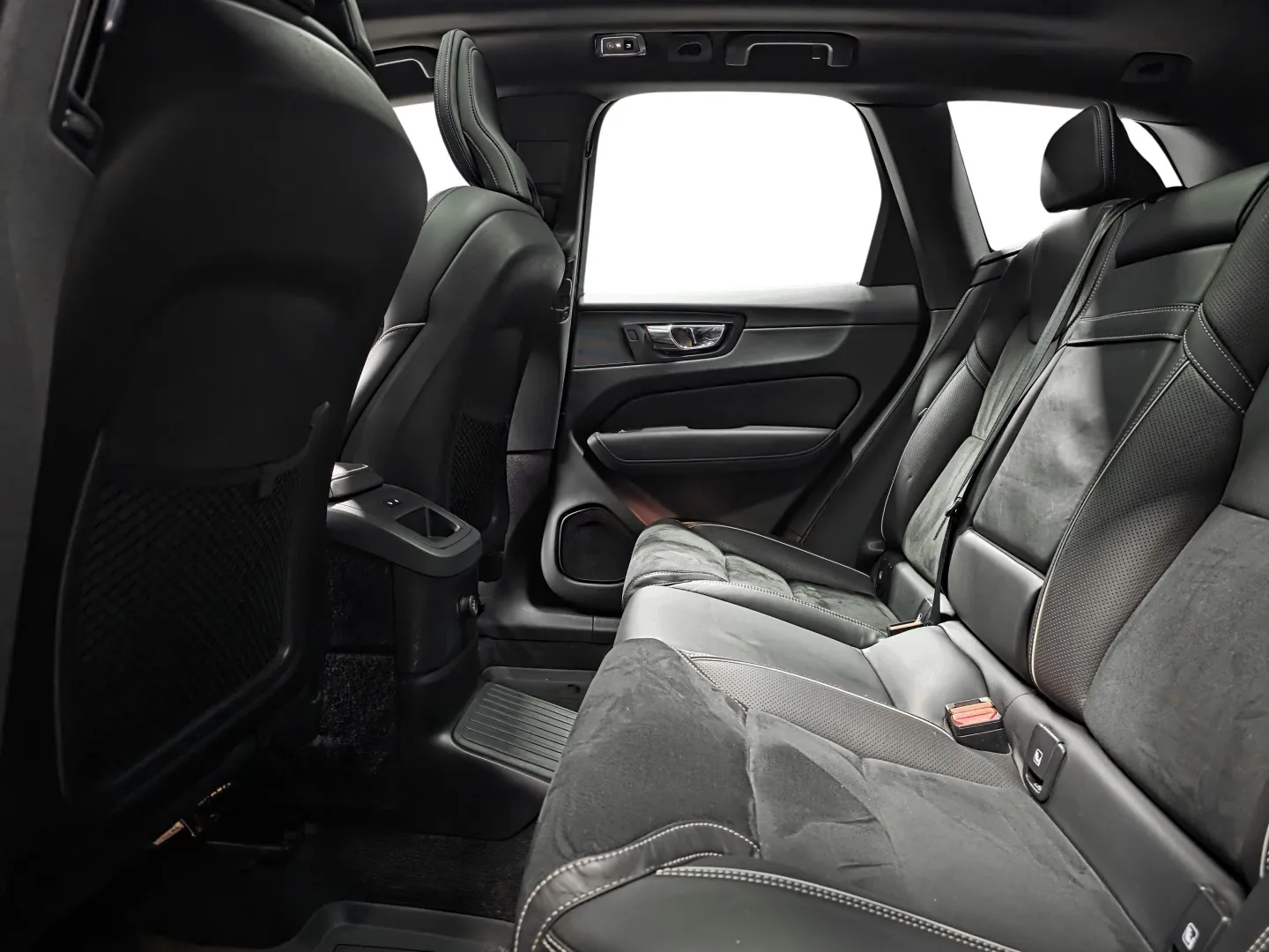 Autokuva 9 - OXP-619